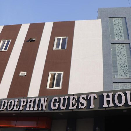Dolphin Guest House 马图拉 外观 照片